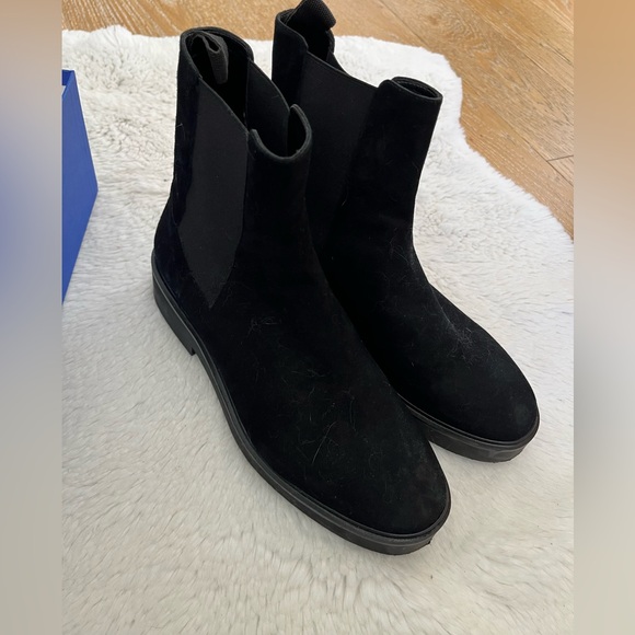 Stuart Weitzman Black Chelsea Boots - Picture 10 of 11